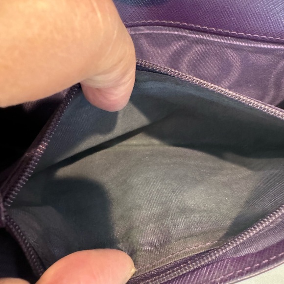 Authentic Salvatore Ferragamo wallet - Picture 6 of 11